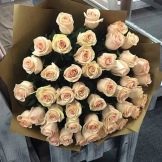 Що подарувати жінці на 45 років? Оригінальні подарунки на 45-річчя для мами і подруги. Що можна зробити на ювілей для дружини своїми руками? Прикольні подарунки на день народження для сестри