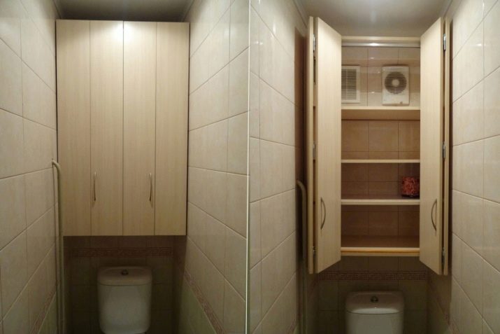 Шафа в туалет (51 фото): вибираємо навісний шафка над інсталяцією в санвузол, дизайн вузьких і широких туалетних шаф, шафки з дзеркалом і інші моделі