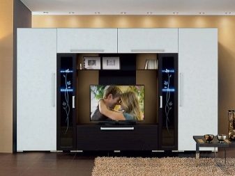 Шафу у вітальню під телевізор (42 фото): вибираємо шафа на всю стіну в зал, кутовий навісний і вбудований шафа для одягу