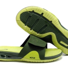 Сланці Nike (40 фото): жіночі getasandal, solarsoft slide та інші популярні моделі