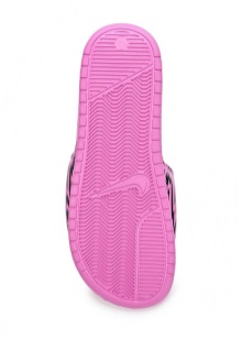 Сланці Nike (40 фото): жіночі getasandal, solarsoft slide та інші популярні моделі