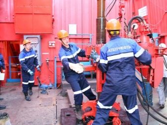 Слюсар по обслуговуванню бурових: в чому полягає робота, обслуговування обладнання спеціалістом 6 і інших розрядів, робоче місце