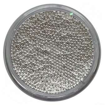 Сріблястий манікюр (66 фото): дизайн нігтів з лаком під срібло з бузковим кольором, робимо біло-срібний манікюр з блискітками