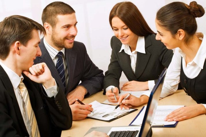 Стилі ділового спілкування (15 фото): що це, приклади та основні моделі, характеристика емоційно-творчого жанру