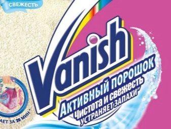 Сухе чищення дивана: як почистити диван самостійно в домашніх умовах? Засоби для чищення оббивки і чохлів сухим способом