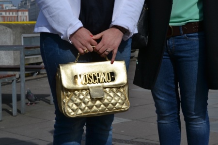 Сумки Moschino (49 фото): моделі з лінійки Love та інші