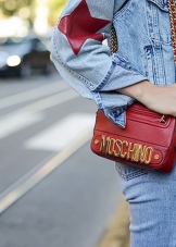 Сумки Moschino (49 фото): моделі з лінійки Love та інші