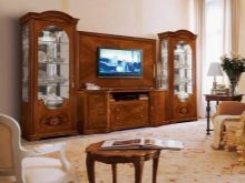 Італійські стінки для вітальні (28 фото): вибираємо стінки в стилі класика і сучасному з Італії