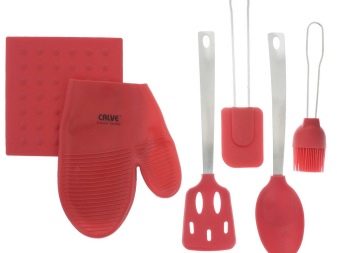 Тефлонові сковороди (24 фото): відновлення покриття сковорідки та реставрація. Можна користуватися пошкодженої посудом? Шкідливі сковороди?