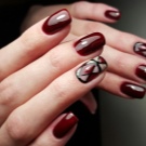 Темний манікюр (86 фото): дизайн довгих нігтів на руках лаком в темних тонах