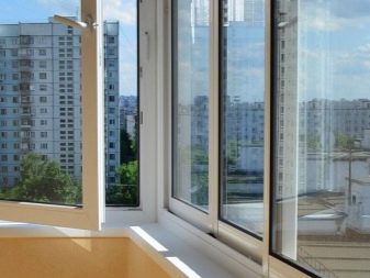 Тепле і полутеплое скління балкона: що це таке і в чому різниця з холодним склом? Як замінити фасадне скління на тепле?