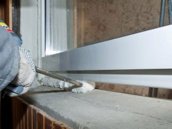 Тепле і полутеплое скління балкона: що це таке і в чому різниця з холодним склом? Як замінити фасадне скління на тепле?