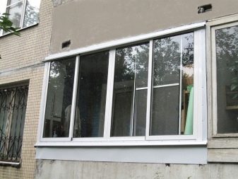 Тепле і полутеплое скління балкона: що це таке і в чому різниця з холодним склом? Як замінити фасадне скління на тепле?