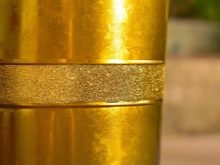 Томпак: склад сплаву, що імітує золото. Що це за метал? Щільність і колір матеріалу. Що він виділяє при нагріванні?