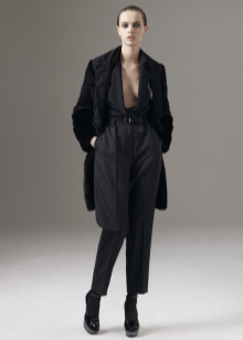 Туфлі Yves Saint Laurent (41 фото): оригінальні Tribute і інші моделі від Сен Лорана