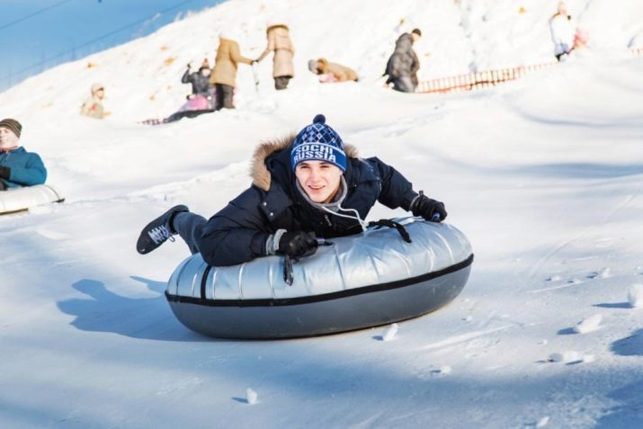 Тюбінги SNOW SHOW: огляд серії «Дизайн», моделі кольору «матрьошка», з пластиковим дном і інші варіанти, як вибрати і зберігати?