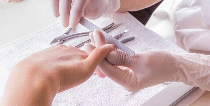 Ультразвукова мийка для манікюрних інструментів: інструкція по застосуванню УЗ-ванночки, особливості чищення. Переваги і недоліки