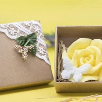Упаковка для мила ручної роботи (17 фото): варіанти створення упаковки своїми руками. Як красиво упакувати мило в папір?