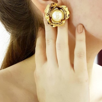 Вінтажні сережки (56 фото): старовинні сережки в стилі вінтаж