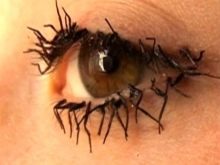 Вії «павукові лапки» (17 фото): як зробити такий ефект? Як нафарбувати вії «павукові лапки»?