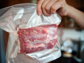 Вакуумні пакети для продуктів: упаковка харчових продуктів у домашніх умовах. Скільки зберігається їжа у вакуумі? Пакети з насосом або клапаном