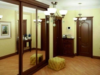 Вбудований шафу (108 фото): ідеї дизайну вбудованих конструкцій, кутові та розпашні моделі для маленького коридору, наповнення всередині, вузькі і господарські шафи