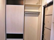 Вбудований шафу (108 фото): ідеї дизайну вбудованих конструкцій, кутові та розпашні моделі для маленького коридору, наповнення всередині, вузькі і господарські шафи