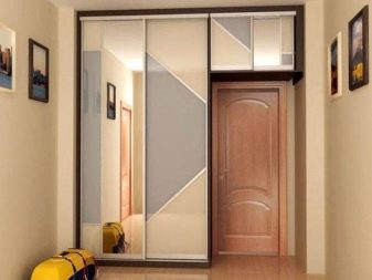 Вбудований шафу (108 фото): ідеї дизайну вбудованих конструкцій, кутові та розпашні моделі для маленького коридору, наповнення всередині, вузькі і господарські шафи