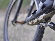 Велообувь Shimano: велотуфлі шосейного, контактного й іншого типу. Велокроссовки серії MTB, SPD SL і велосипедні черевики Shimano