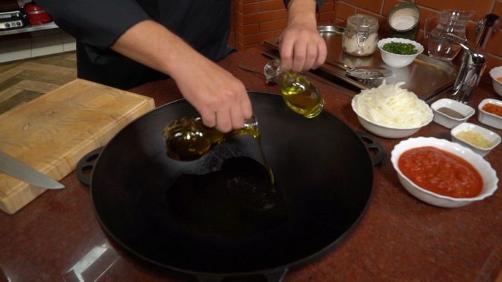 Як прожарити казан? Як обпалити новий чавунний казан будинку? Як правильно підготувати її до використання?