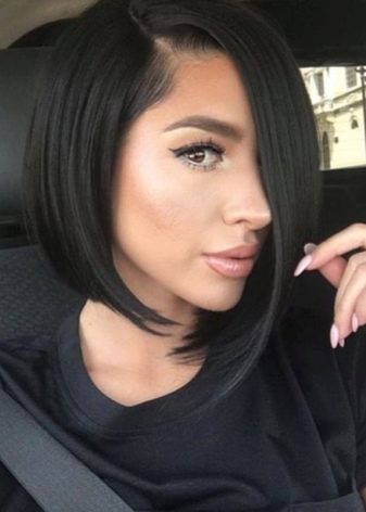 Як укладати асиметричну стрижку дома? 37 фото Красиві укладання коротких стрижок з асиметрією, вечірні та новорічні зачіски