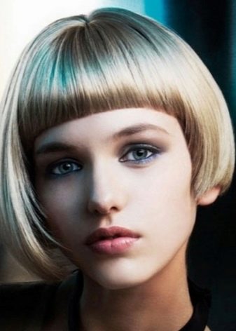 Як укладати асиметричну стрижку дома? 37 фото Красиві укладання коротких стрижок з асиметрією, вечірні та новорічні зачіски