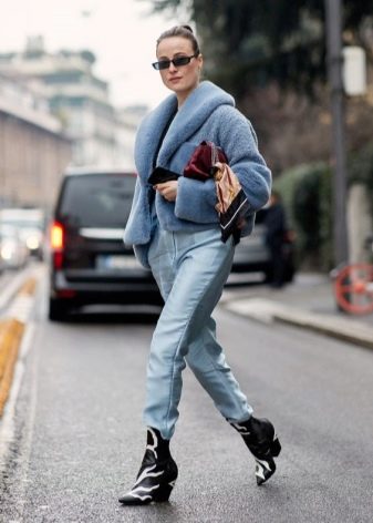 З чим носити жіночі козаки? 68 фото З чим поєднувати короткі брунатні, руді, чорні чоботи інших квітів восени і навесні?