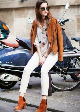 З чим носити жіночі козаки? 68 фото З чим поєднувати короткі брунатні, руді, чорні чоботи інших квітів восени і навесні?