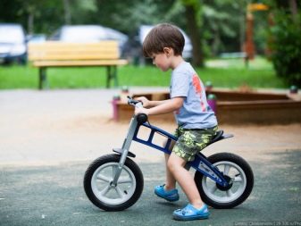 З якого віку можна використовувати беговел? З чим пов’язані вікові обмеження?