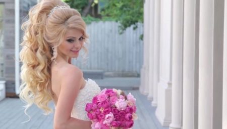 Зачіска «східний хвіст» (23 фото): як покроково зробити арабська хвіст з довгих, середніх і коротких волосся?