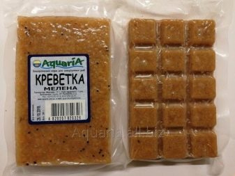 Заморожений корм для акваріумних риб (18 фото): як правильно годувати рибок мороженим мотилем і дафнії? Який корм краще давати риб в акваріумі?