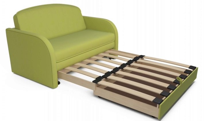 Зелені дивани (61 фото): смарагдові і темно-зелені моделі в інтер’єрі, кутові дивани і дивани-ліжка зеленого кольору з велюру та інших матеріалів