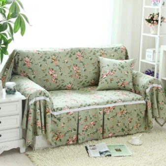 Зелені дивани (61 фото): смарагдові і темно-зелені моделі в інтер’єрі, кутові дивани і дивани-ліжка зеленого кольору з велюру та інших матеріалів