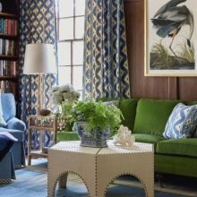 Зелені дивани (61 фото): смарагдові і темно-зелені моделі в інтер’єрі, кутові дивани і дивани-ліжка зеленого кольору з велюру та інших матеріалів