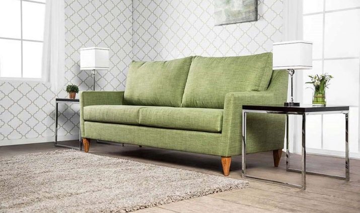 Зелені дивани (61 фото): смарагдові і темно-зелені моделі в інтер’єрі, кутові дивани і дивани-ліжка зеленого кольору з велюру та інших матеріалів