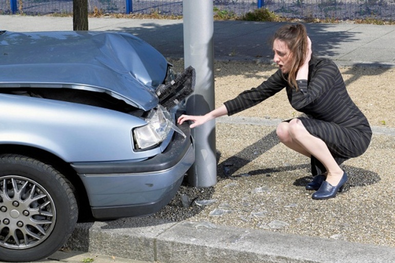 Сниться аварія на машині без участі людини: що це означає по соннику і які деталі важливі для тлумачення
