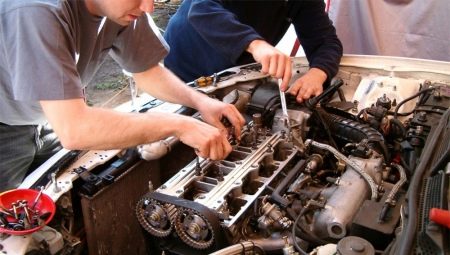 Моторист: особливості роботи рульовим мотористом, автослюсарем, матросом-мотористом, слюсарем по ремонту двигуна і цементировочного агрегату, обов’язки