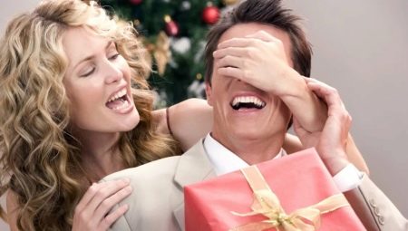 Найкращі подарунки для чоловіків: топ оригінальних ідей корисних подарунків дорослому чоловікові. Список бюджетних варіантів